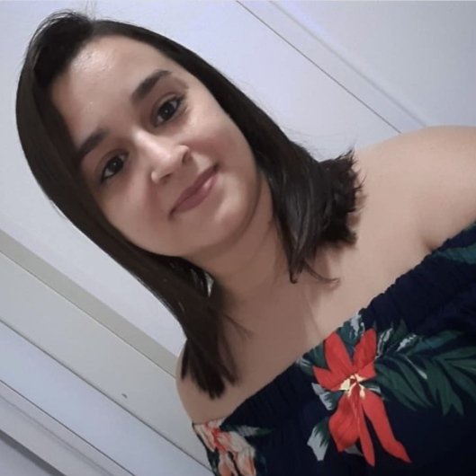 Dra. Thainá Angelillo