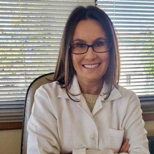 Dra. Ana Cristina Ribeiro