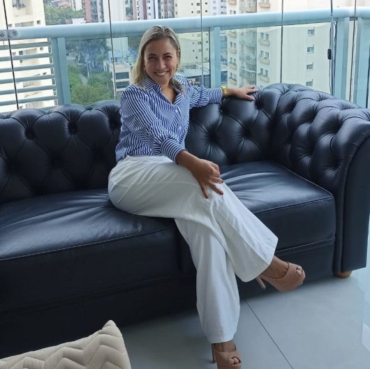 Dra. Gisele Gomes