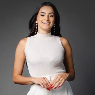 Dra. Camilla Carneiro Chimith
