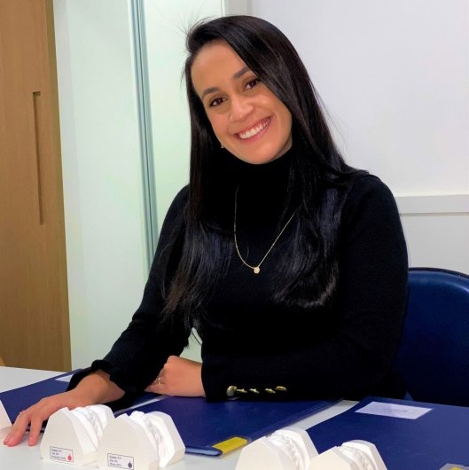 Dra. Jéssica de Moraes Paes