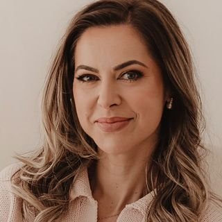 Dra. Aline Tonhato Marteli
