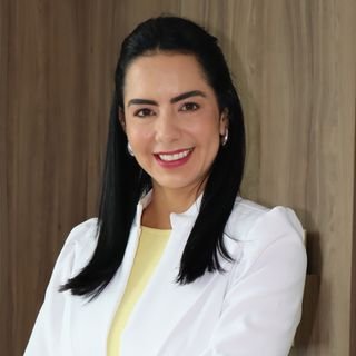 Dra. Larissa Bivar Paiva Vidal