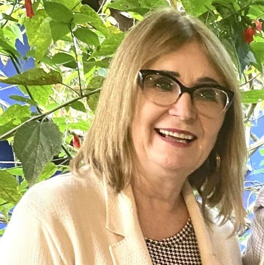 Dra. Margareth de Oliveira Kuster