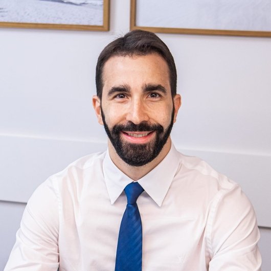 Dr. Roberto Senna