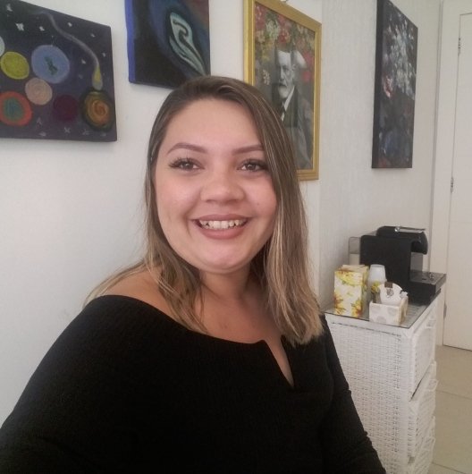 Bruna de B. Almeida Neves