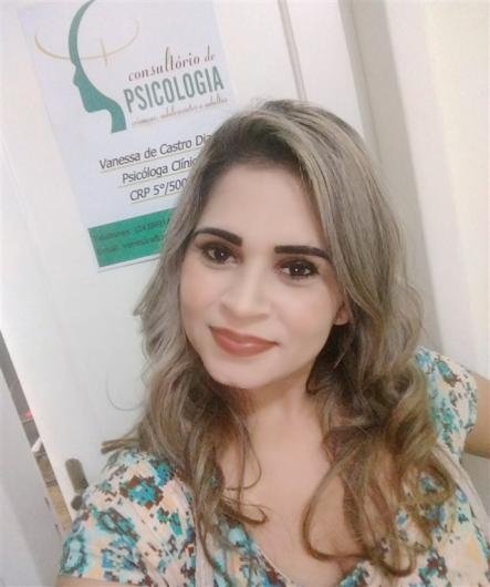 Vanessa de Castro Dias
