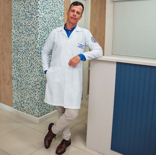 Dr. Fabio Brito