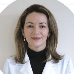Dra. Emanoelle Eraci Da Cunha Stratmann