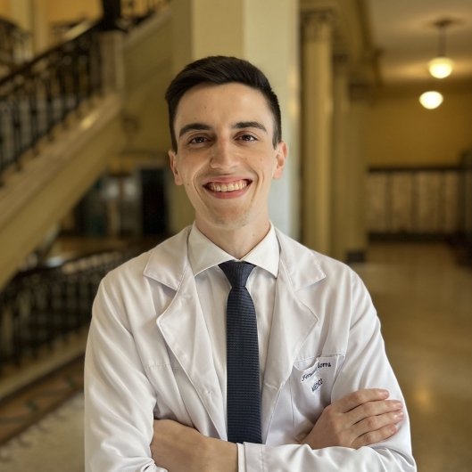 Dr. Fernando Iorra