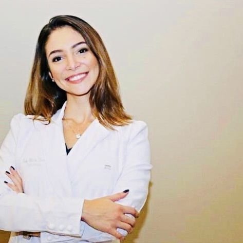 Dra. Ana Vitória Oliveira Morais de Souza