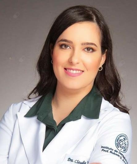 Dra. Claudia Souza