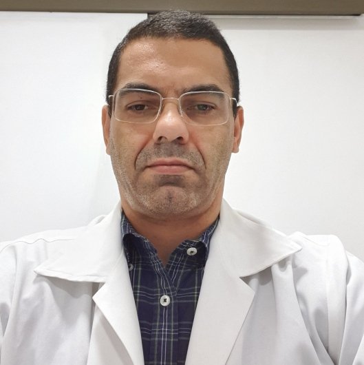 Dr. Fernando do Espirito Santo Soares