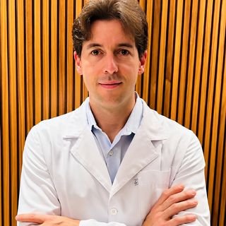 Dr. Yves Melo Rodrigues Martins