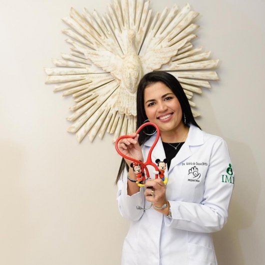 Dra. Valéria Britto