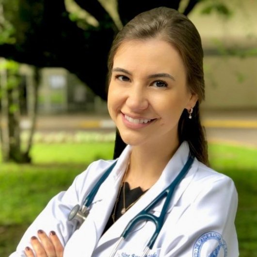 Dra. Aline Rosa Machado