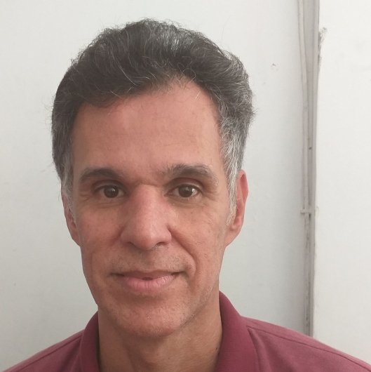 Dr. Fernando Vianna