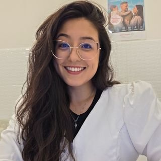 Dra. Fabiana Luiza Furukawa