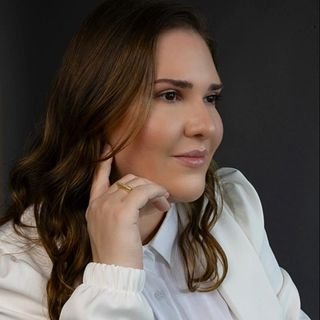 Dra. Priscilla Santos De Melo