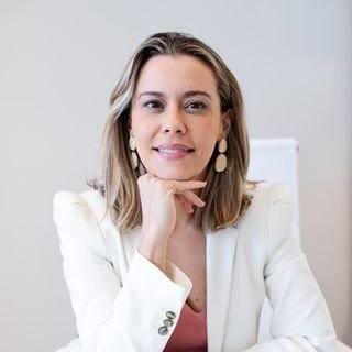 Dra. Melissa Falcão