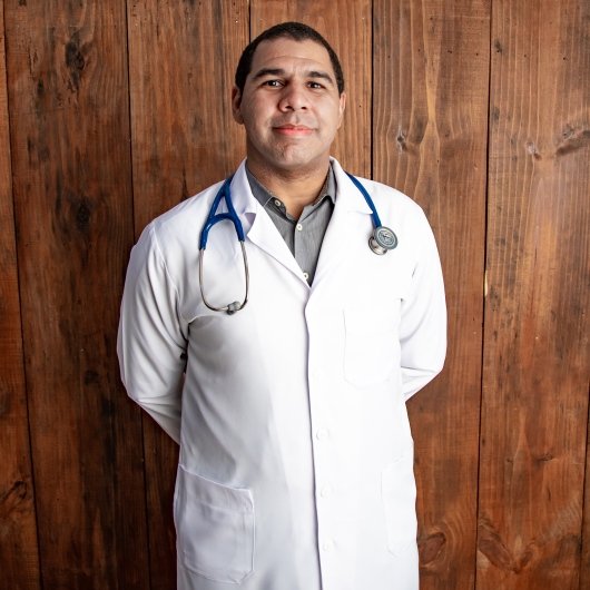Dr. Miguel Oliveira Neves