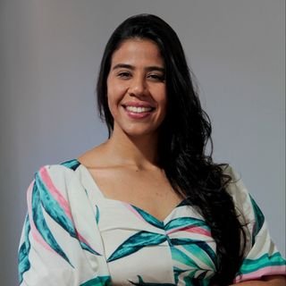 Ester Bueno