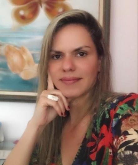 Dra. Cristina Paiva