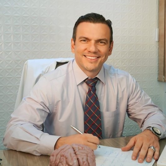 Dr. Fabiano Baião