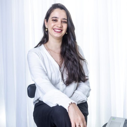 Dra. Bruna Armando