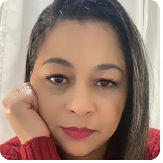 Dra. Nicole Santos