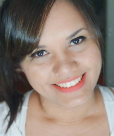 Dra. Camila de Lima Barbosa