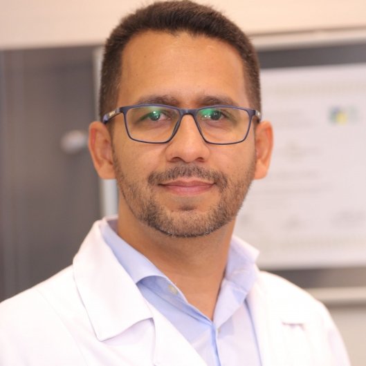 Dr. Pablo Theodoro Barros Brito