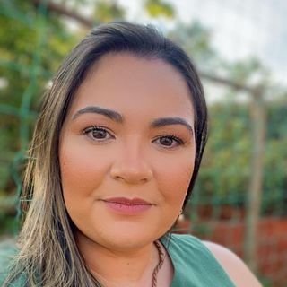 Lidiane Gonçalves Caldas de Sousa
