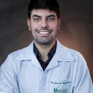 Dr. José Bach
