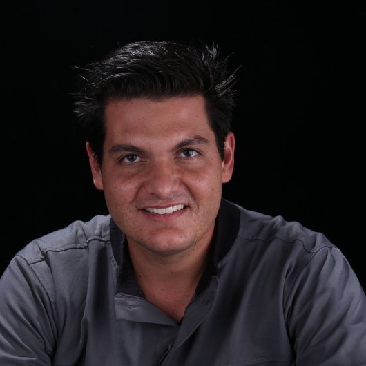 Dr. Fernando Augusto Soares