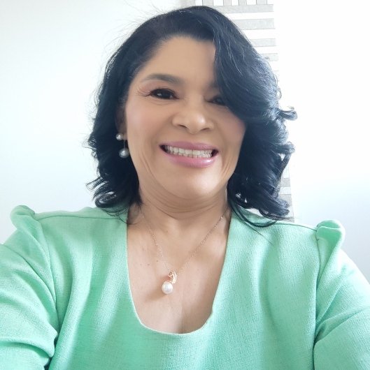 Edna Maria Nogueira de Rezende