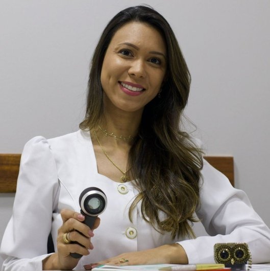 Dra. Nathalia Vieira Ribeiro