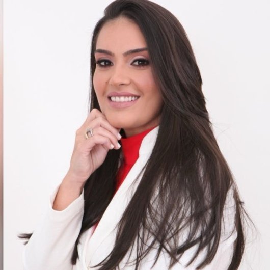 Dra. Amanda N Lacerda