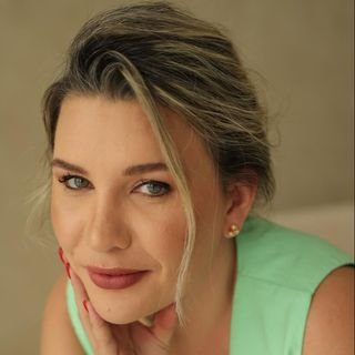 Dra. Ericka Melo