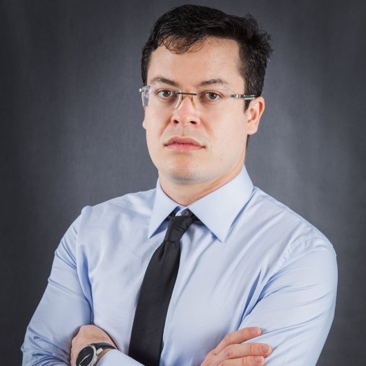 Dr. Daniel de Araujo Paz