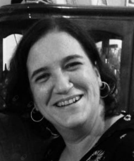 Dra. Andreia Aded Moreira Mattos