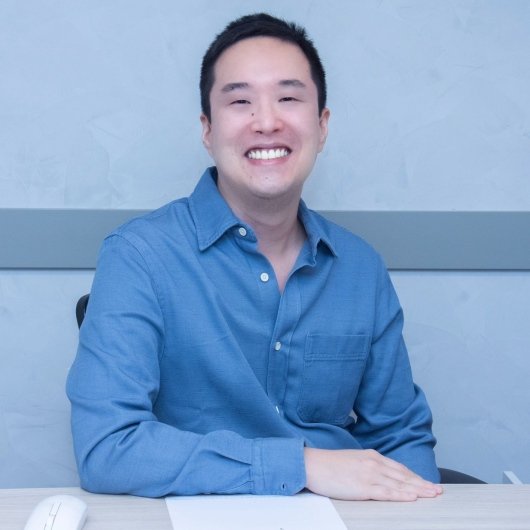 Dr. Martin Kenichi Yuami