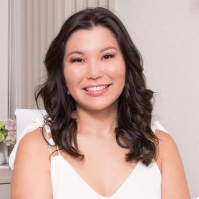 Dra. Daniele Abe