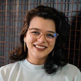 Leticia Lelis de Carvalho Paranhos
