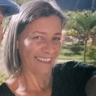 Cláudia dos Santos Chagas Gato