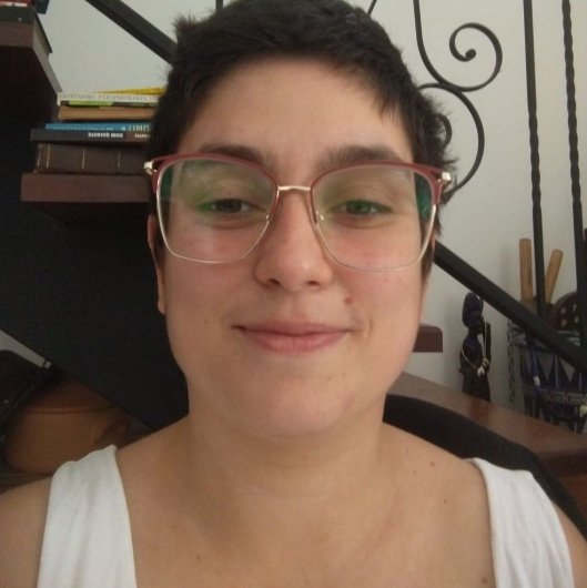 Juliana Lobo