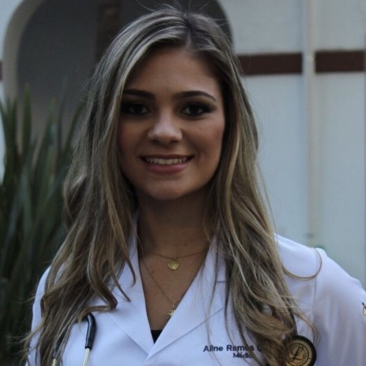 Dra. Aline Ramos Garcia