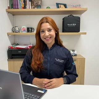 Dra. Bruna Manuella Rocha Santos