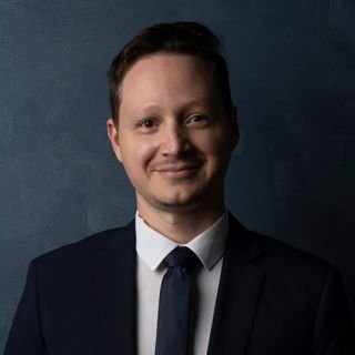 Dr. Wictor Neves Rubele