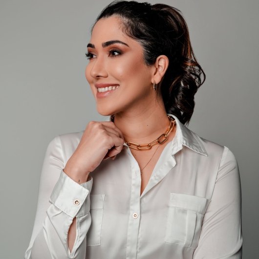 Dra. Caroline Feliz Fonseca Sepeda Da Silva
